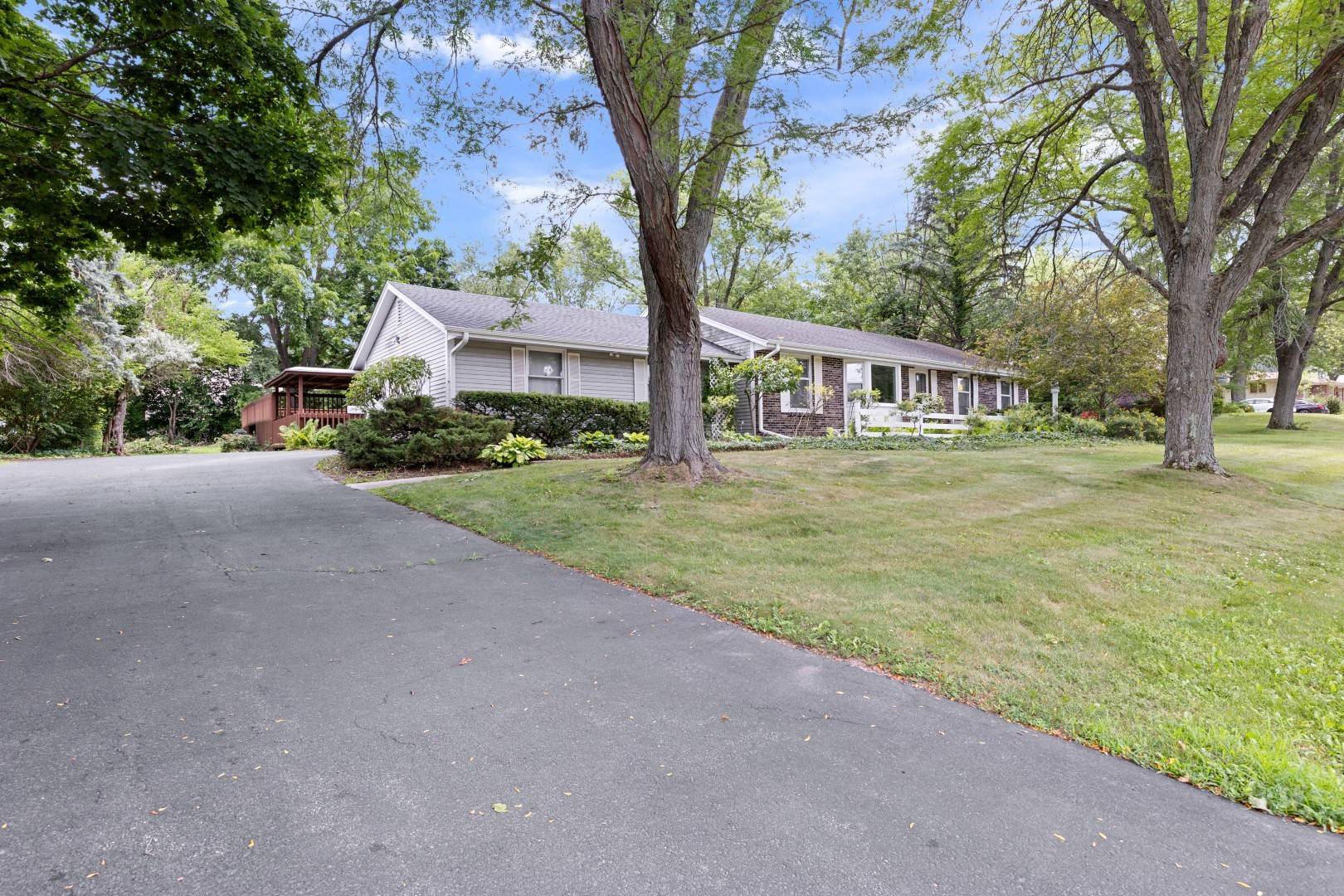 Rockford, IL 61107,1485 Bryn Mawr Lane