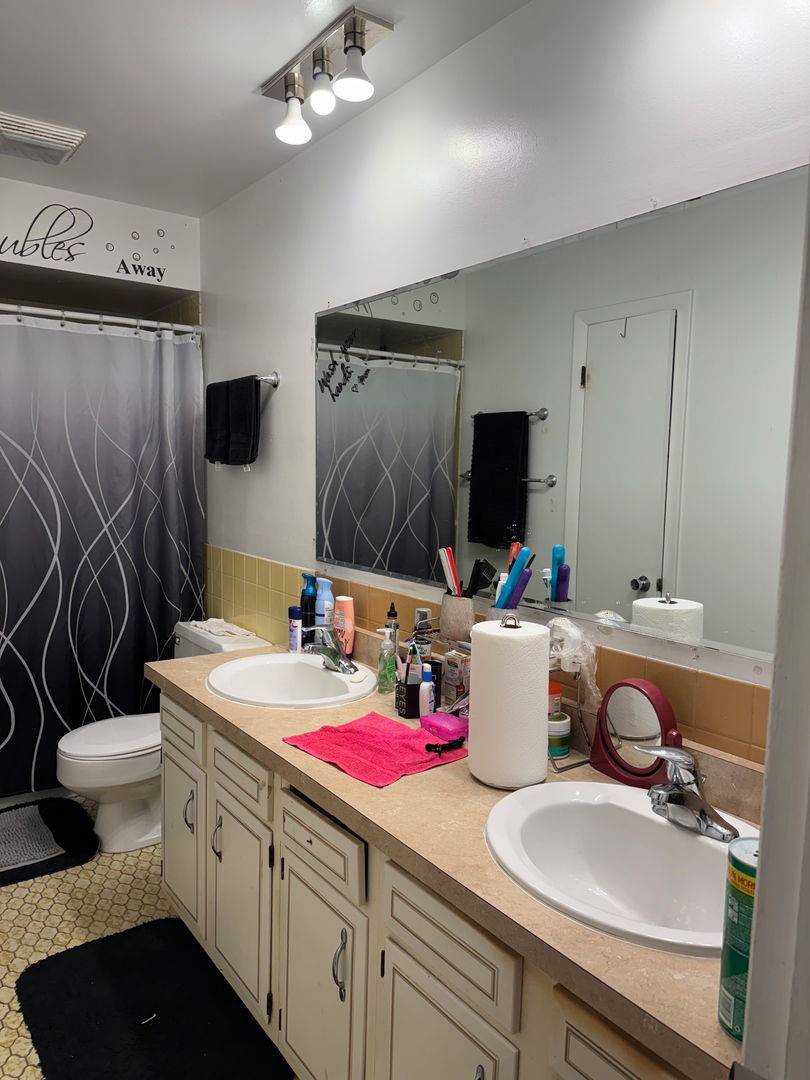 Richton Park, IL 60471,23016 Valley Drive