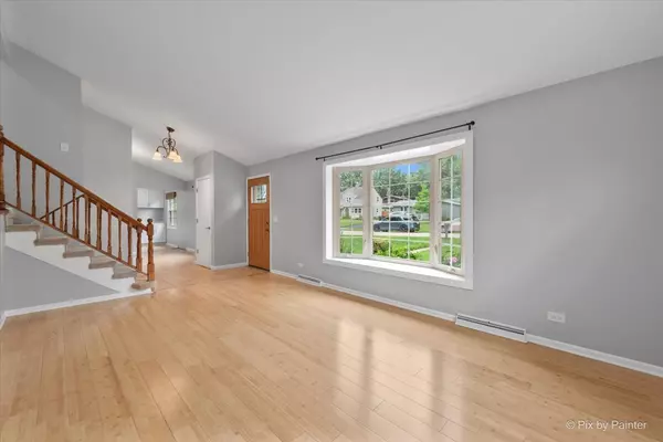 Mundelein, IL 60060,916 Granville Avenue