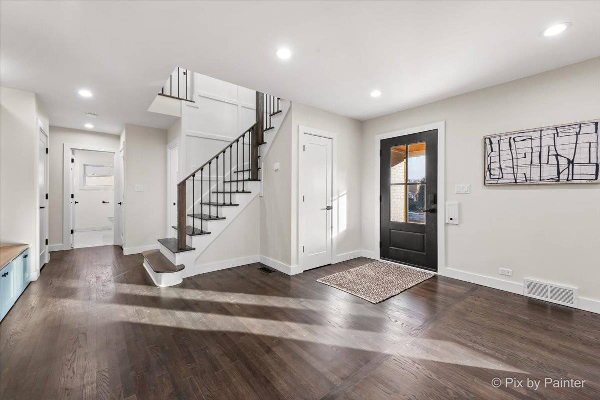 Western Springs, IL 60558,4940 Wolf Road