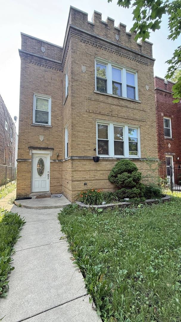 1752 N Mayfield Avenue, Chicago, IL 60639