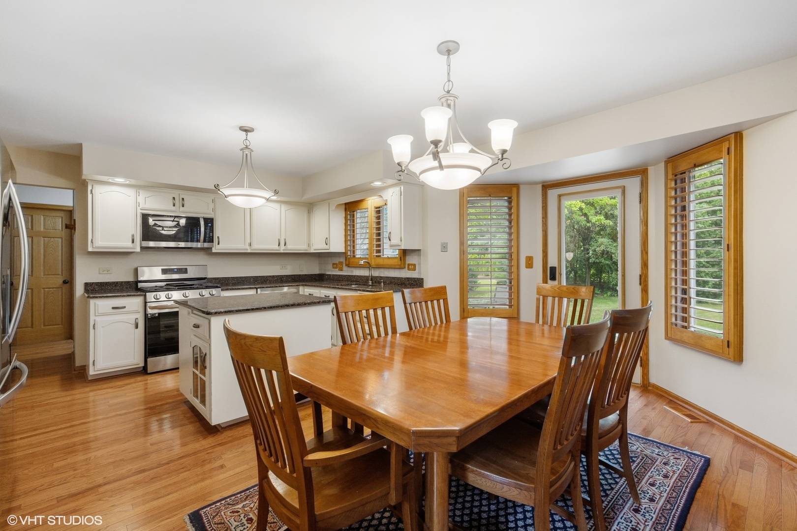 Willow Springs, IL 60480,10809 Chaucer Drive