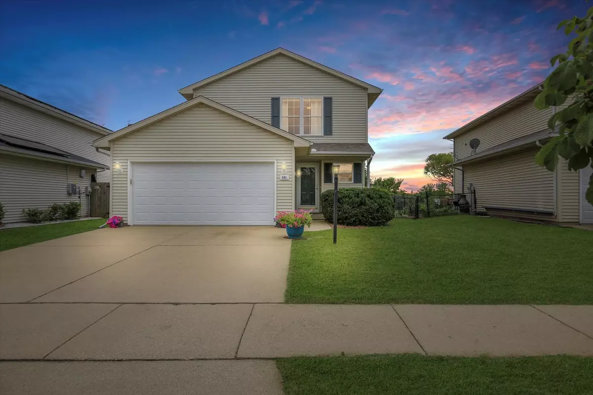 Champaign, IL 61822,601 Erin Drive
