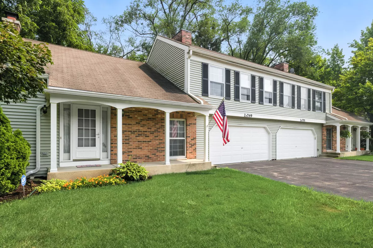 Warrenville, IL 60555,2S749 Grove Lane