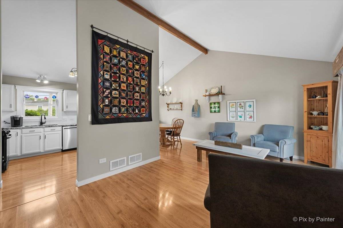 Lindenhurst, IL 60046,2519 Penn Boulevard