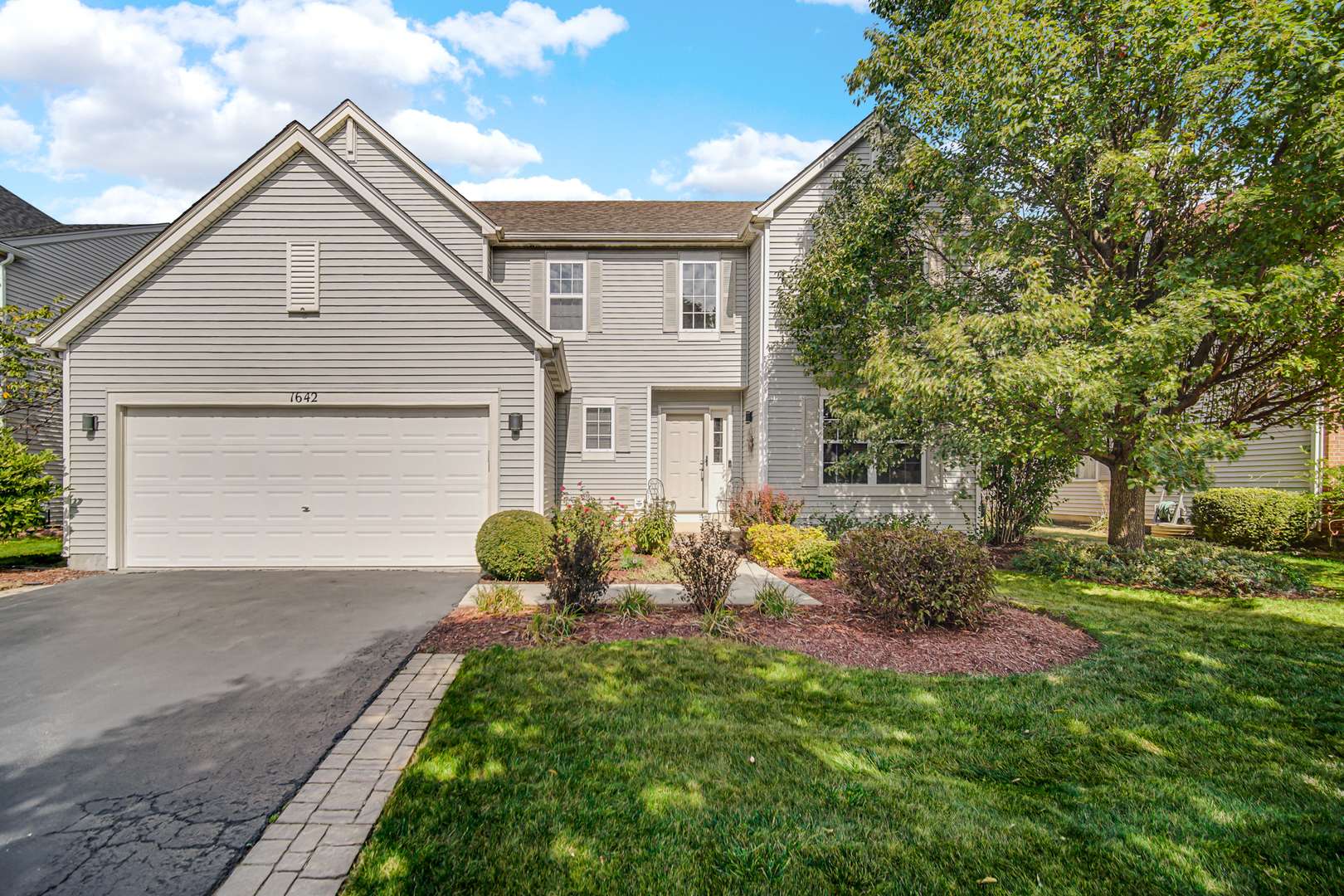 1642 Aster Drive, Romeoville, IL 60446