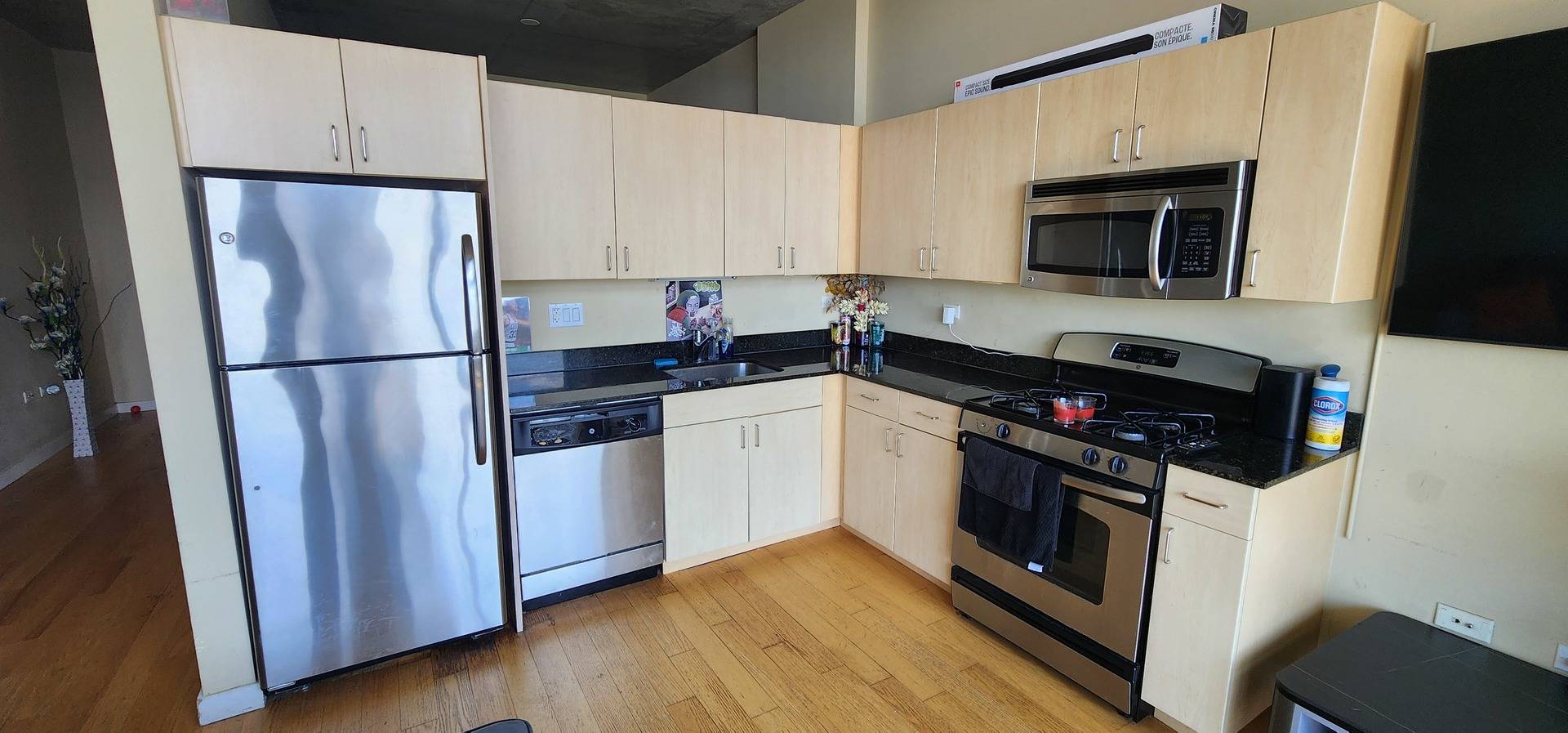 Chicago, IL 60607,235 W Van Buren Street #2209