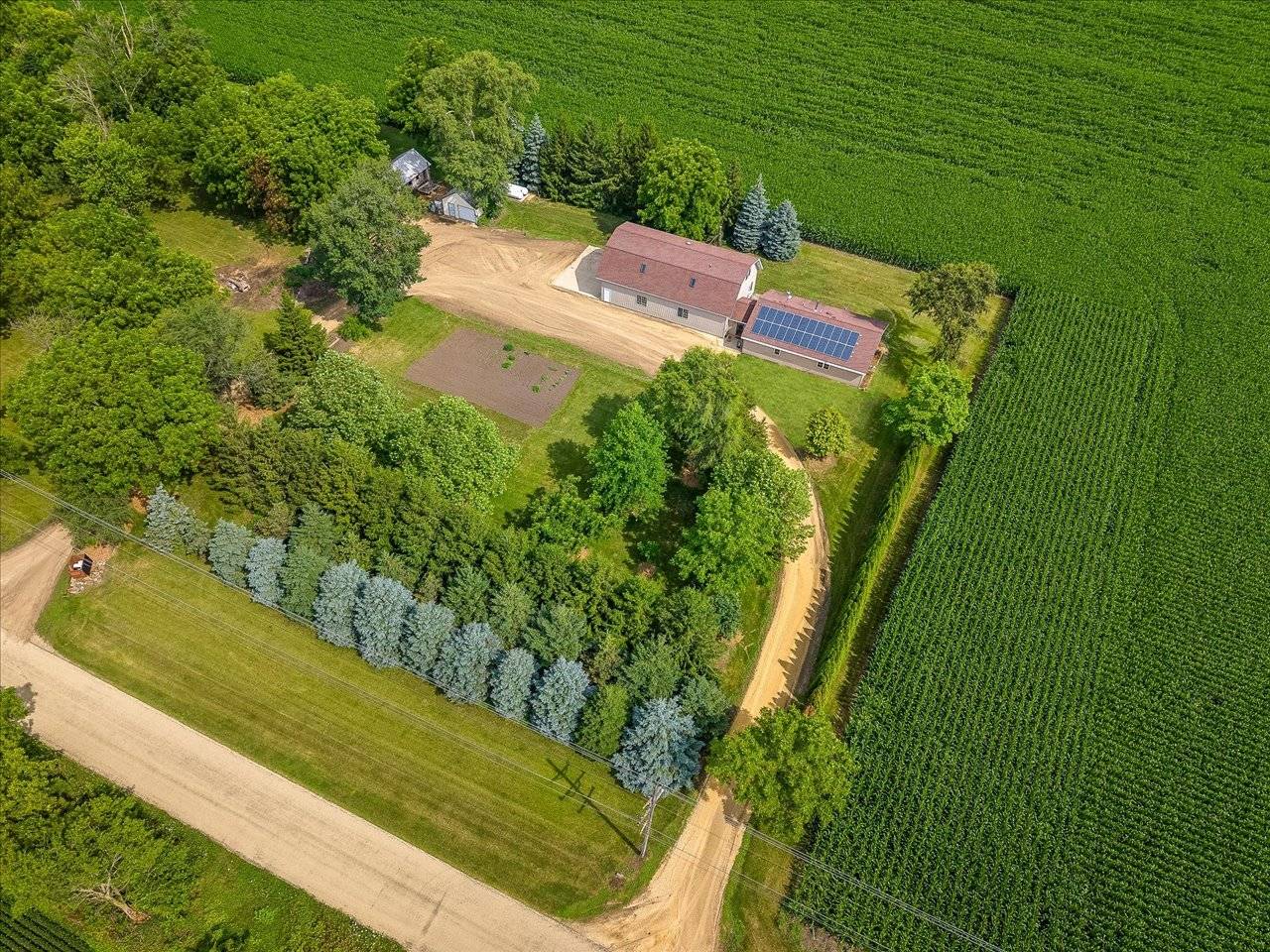 Polo, IL 61064,11386 W Haldane Road