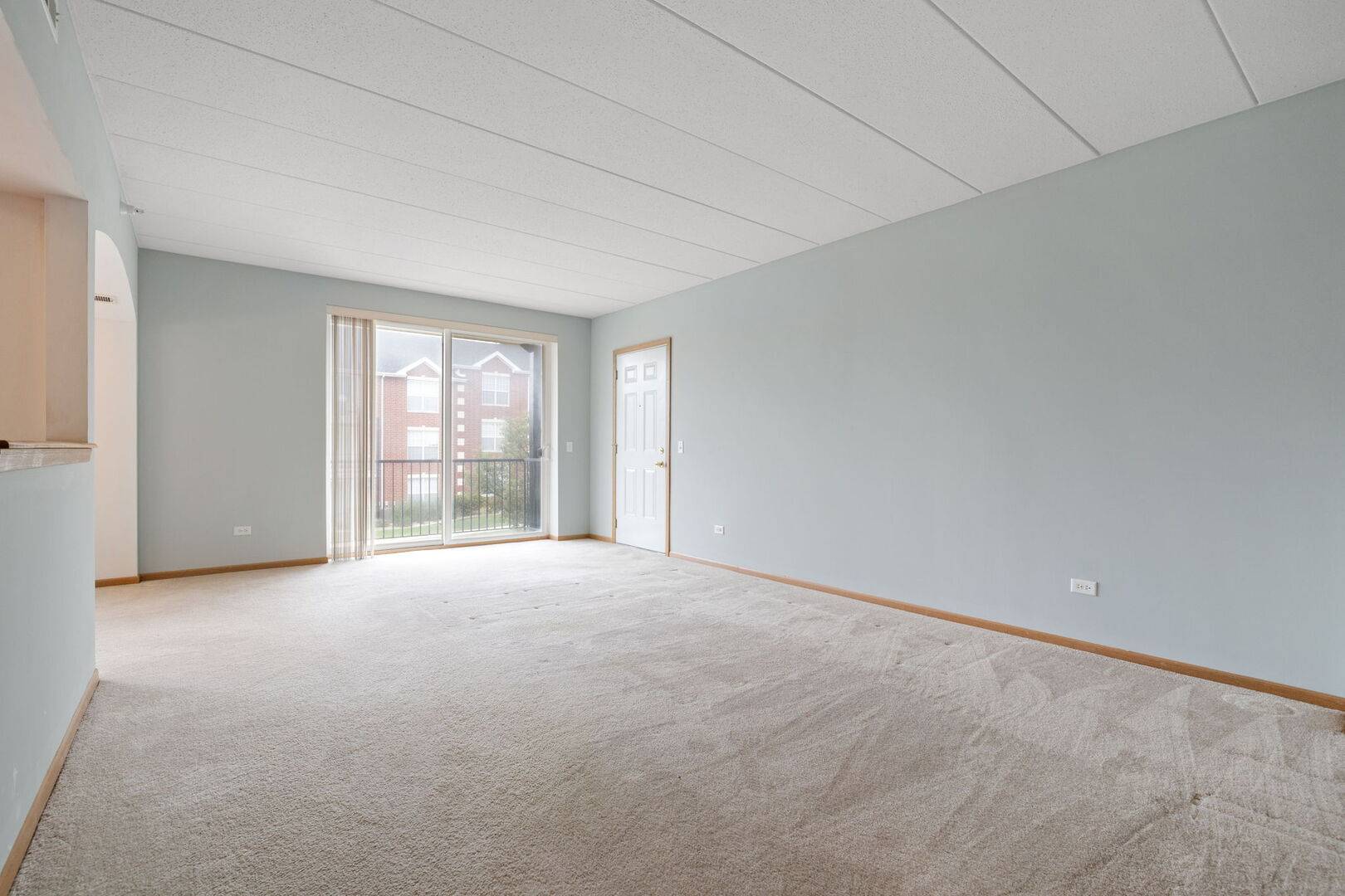 Orland Park, IL 60467,16661 Liberty Circle #2S