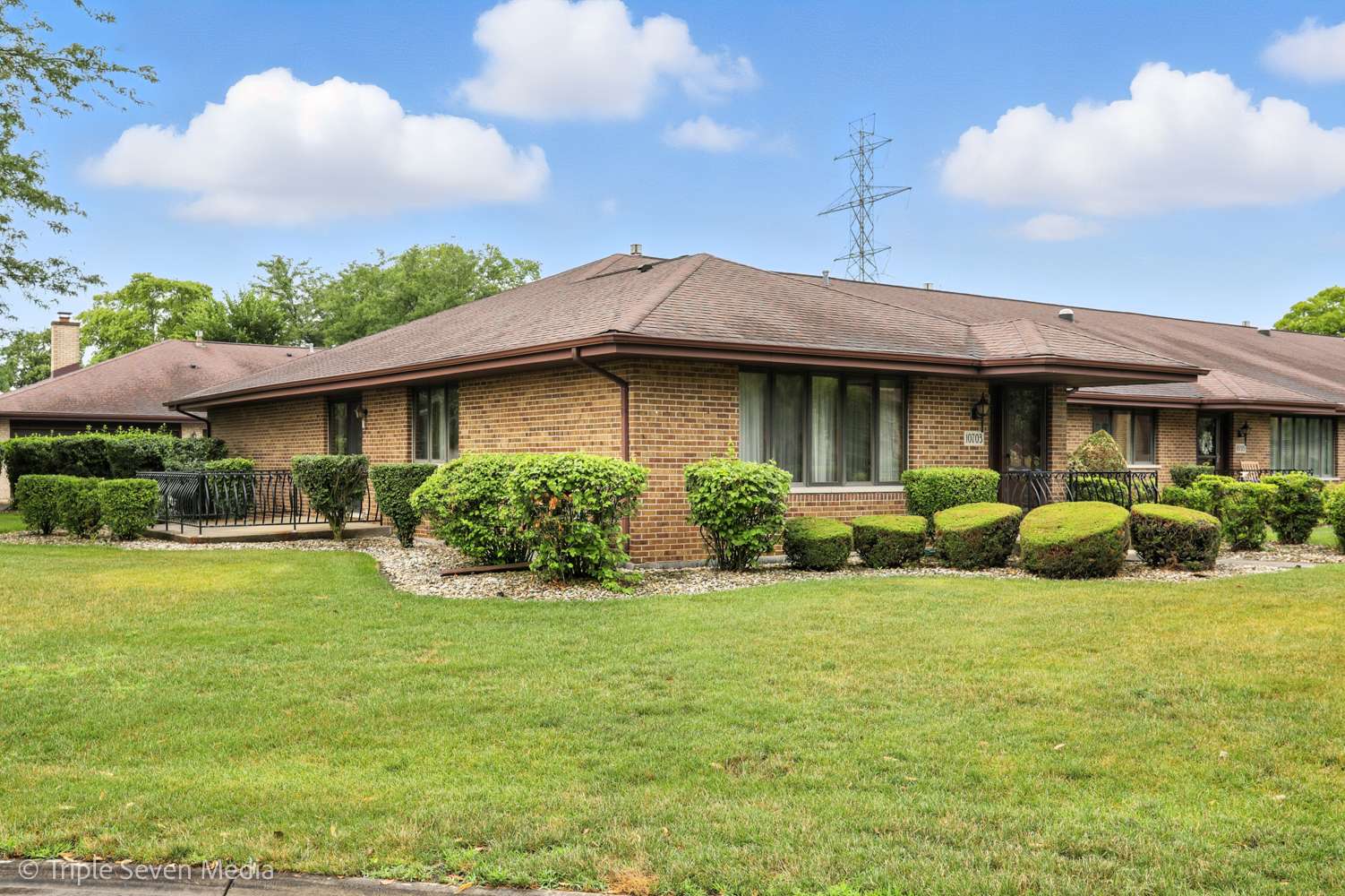 Orland Park, IL 60467,10703 Kentucky Court