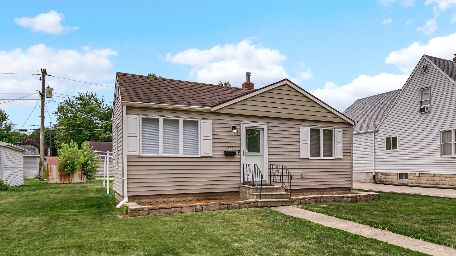 Morris, IL 60450,733 2nd Avenue