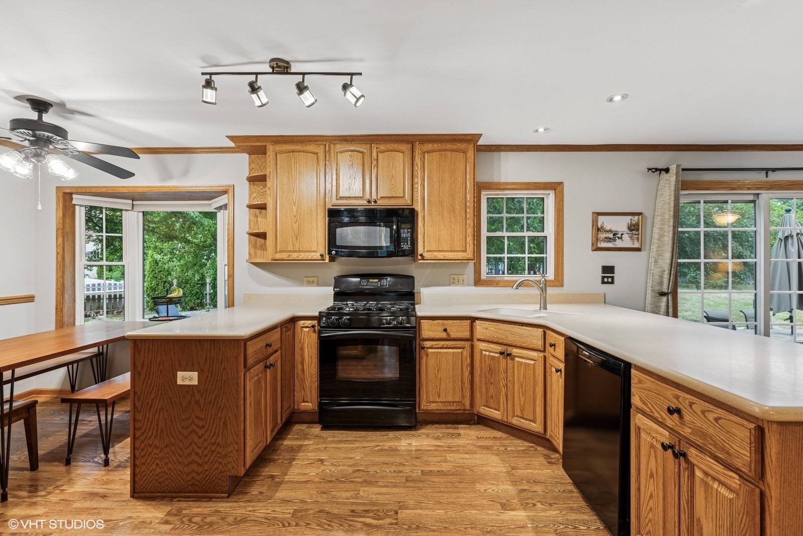 West Dundee, IL 60118,732 Green Castle Court