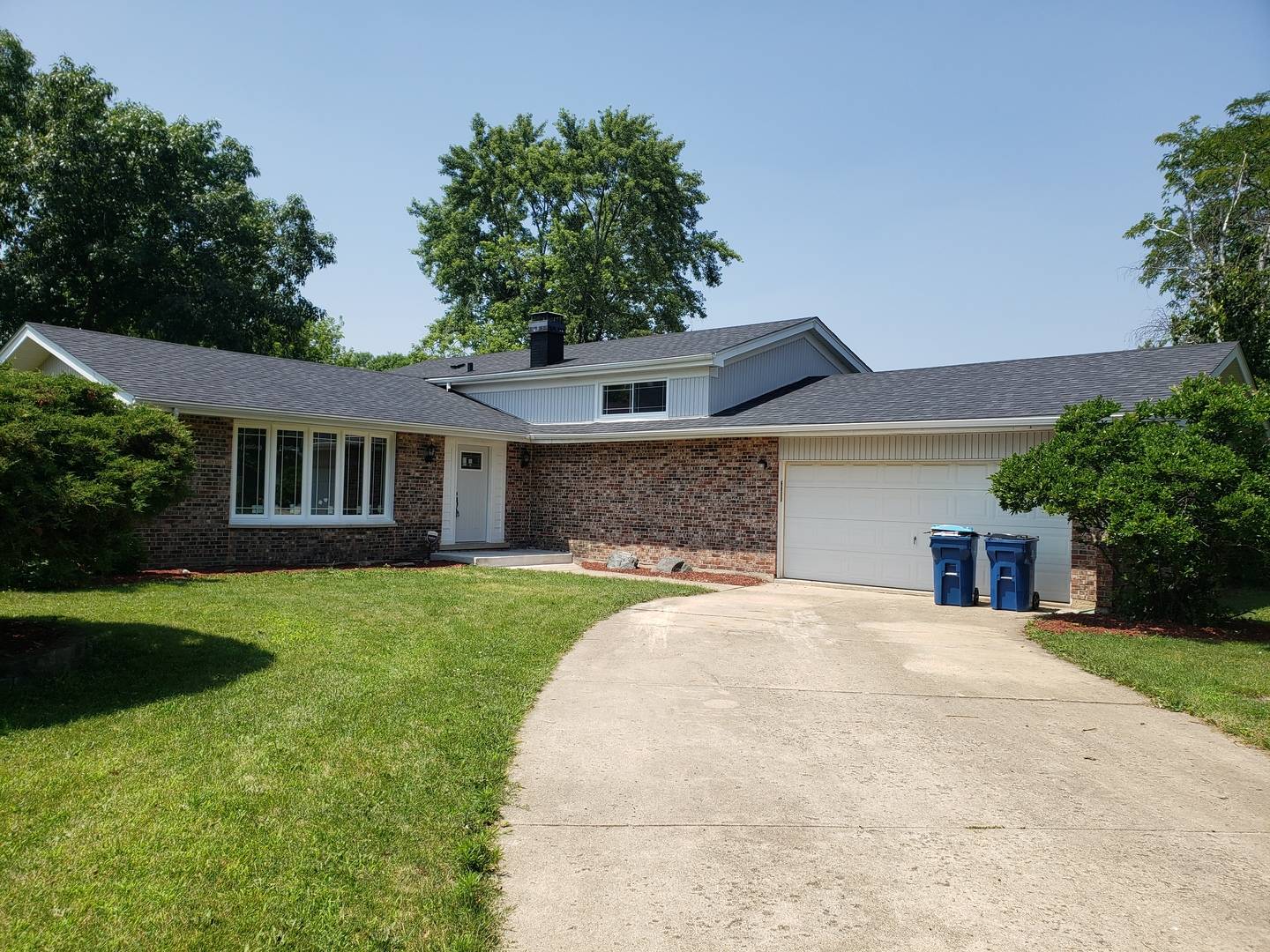 6820 Barrett Street, Downers Grove, IL 60516