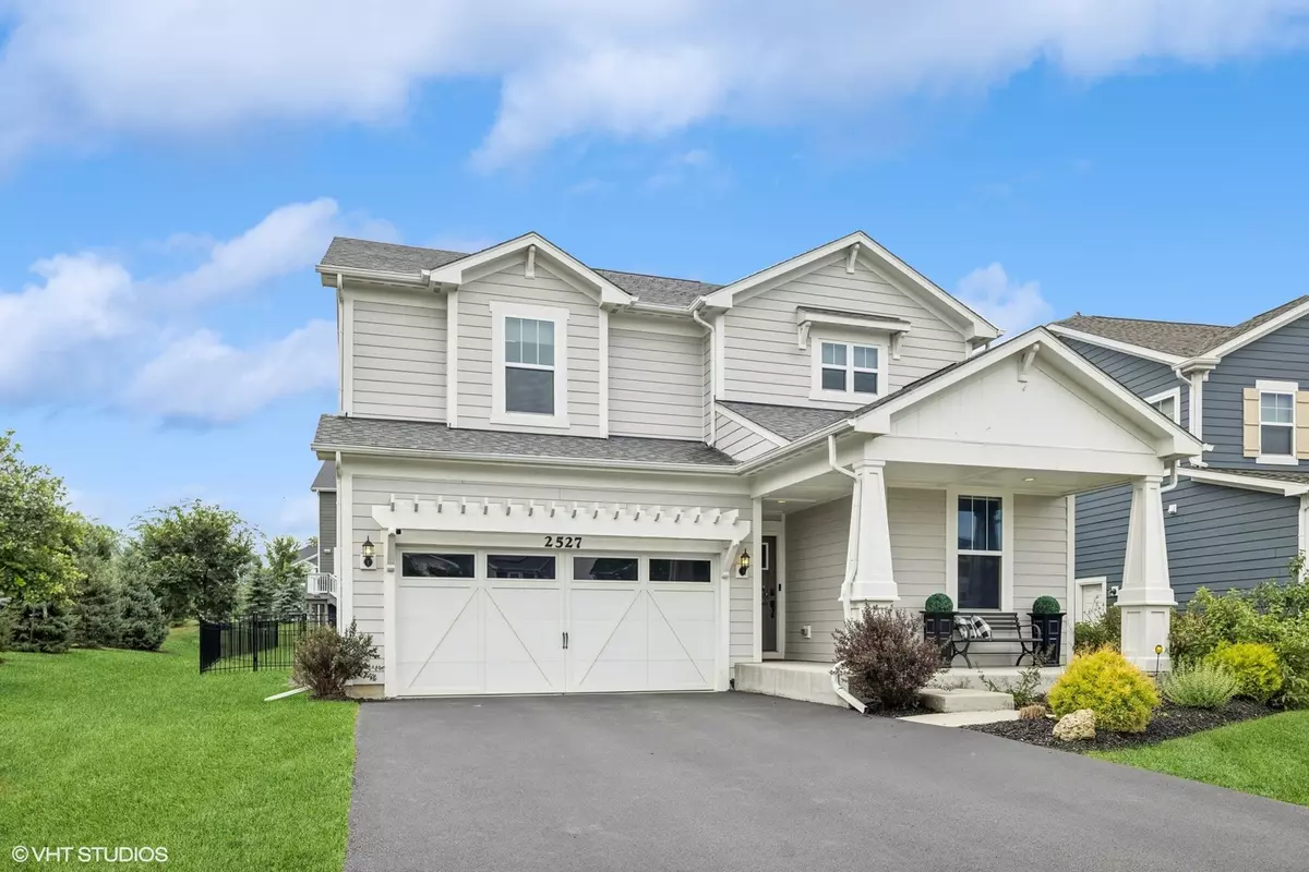 Woodridge, IL 60517,2527 Langston Court