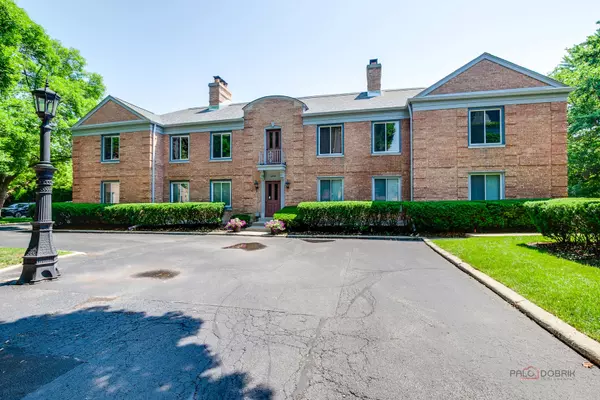 Northbrook, IL 60062,1499 Shermer Road #204E