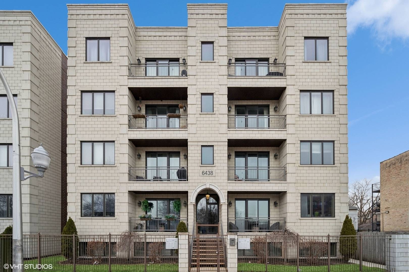 6438 S Woodlawn Avenue #4N, Chicago, IL 60637