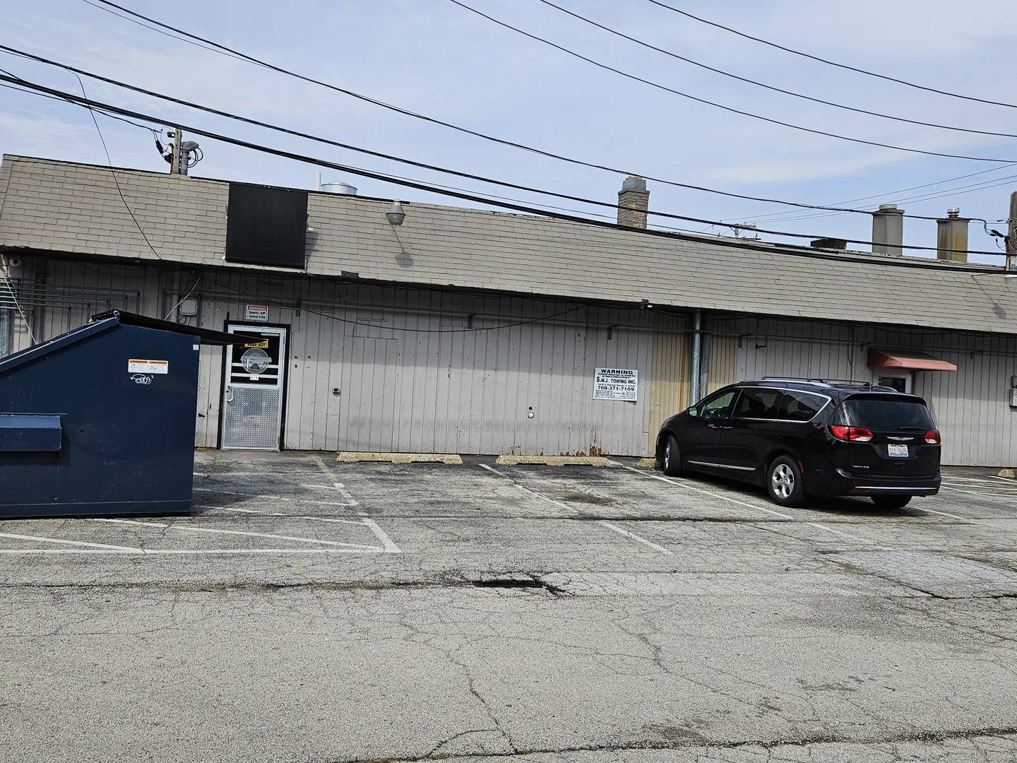 Worth, IL 60482,6955 W 111th Street