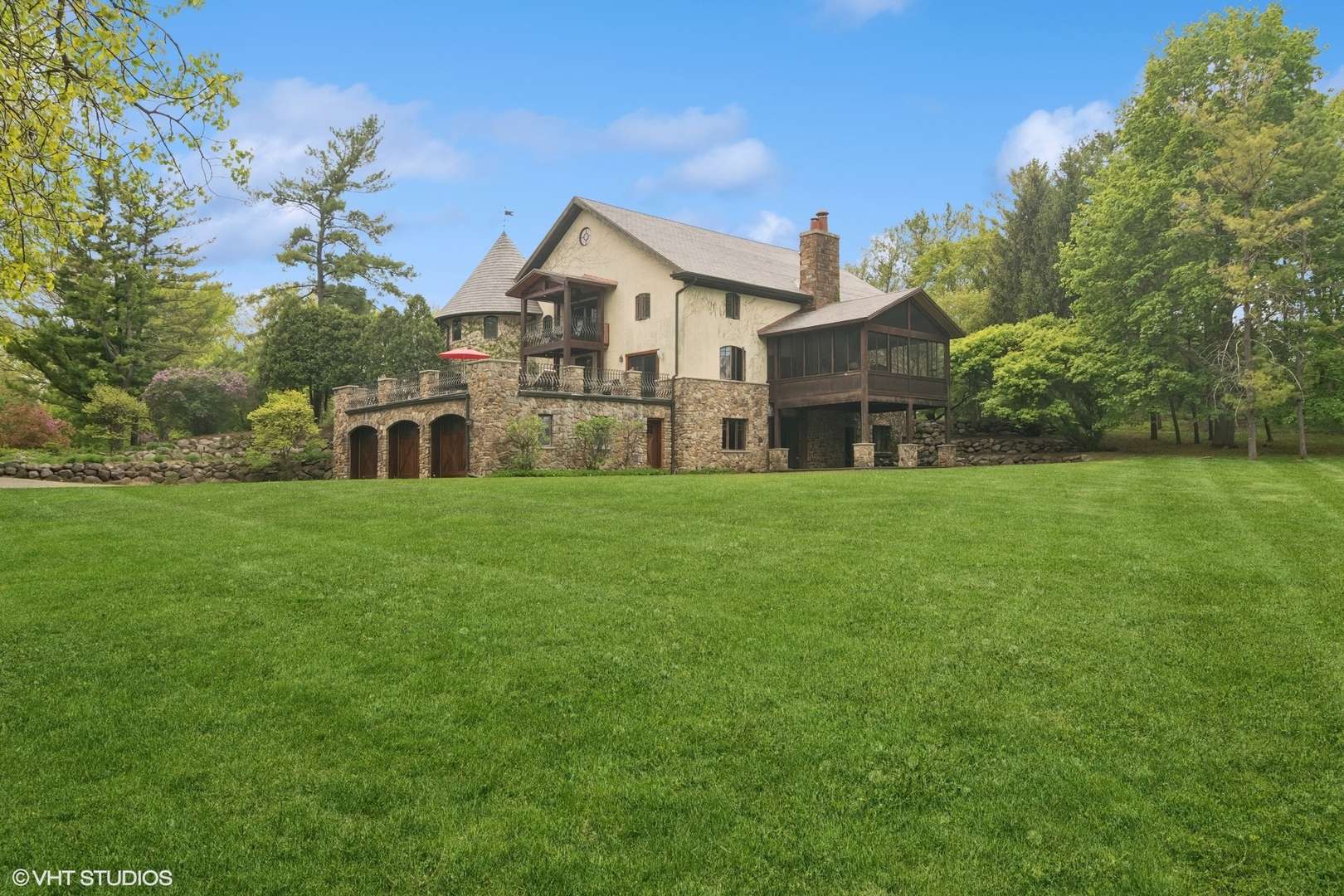 236 Steeplechase Road, Barrington Hills, IL 60010