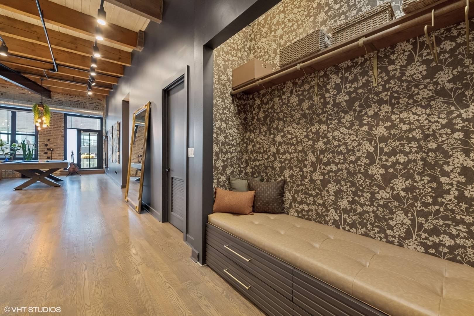 Chicago, IL 60654,154 W Hubbard Street #603