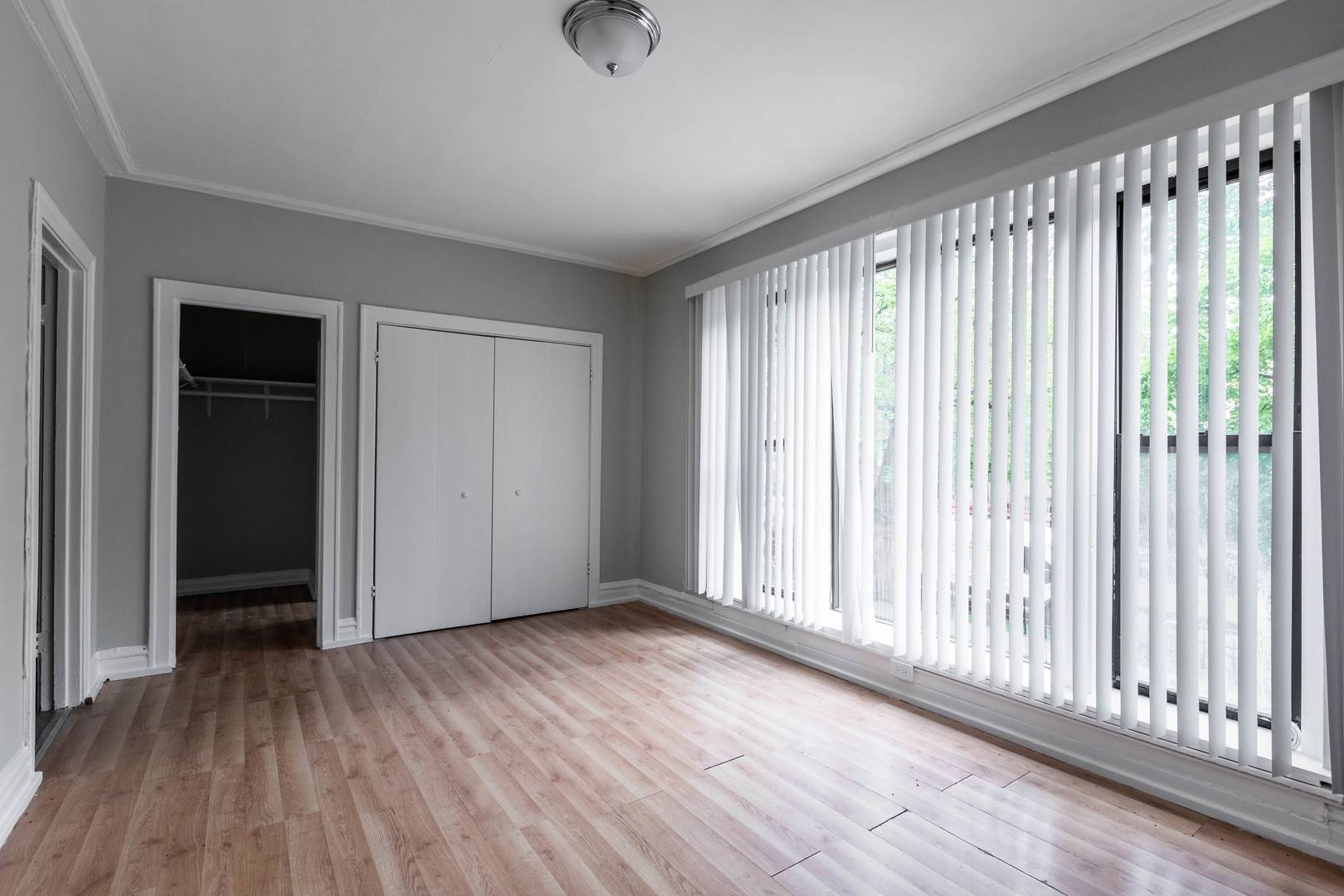 Chicago, IL 60615,5451 S Cornell Avenue #104