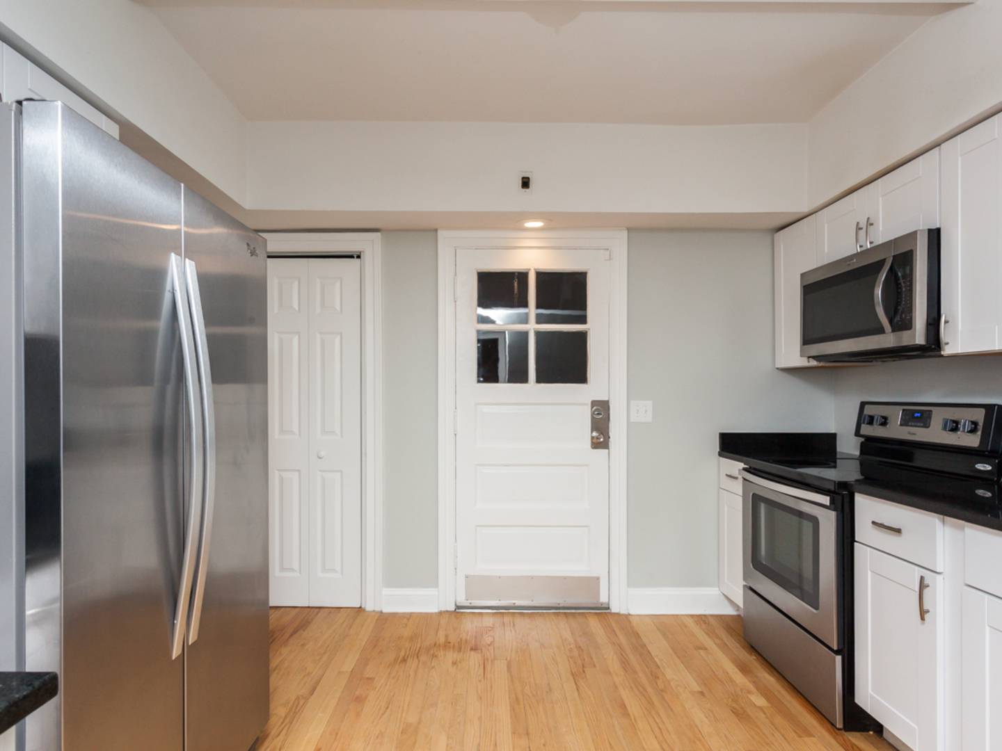 Chicago, IL 60659,6149 N Talman Avenue #1
