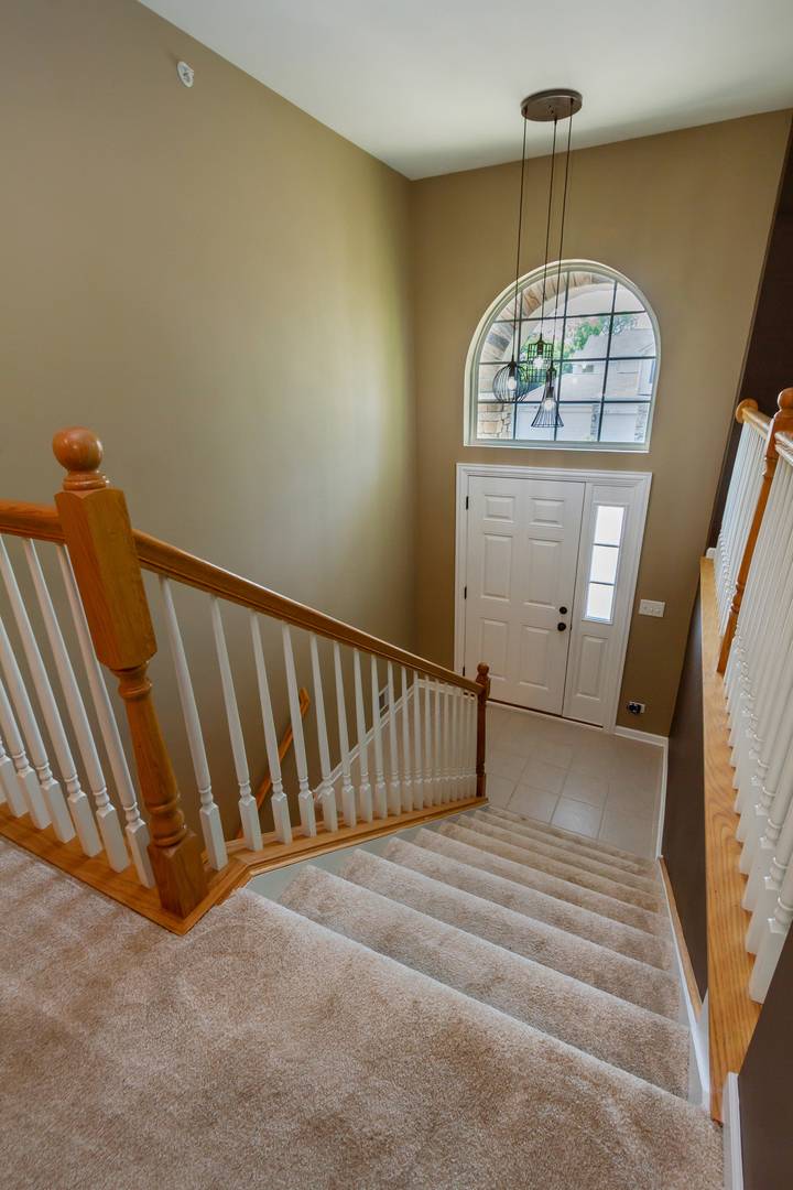 West Dundee, IL 60118,2746 Acorn Court #2746