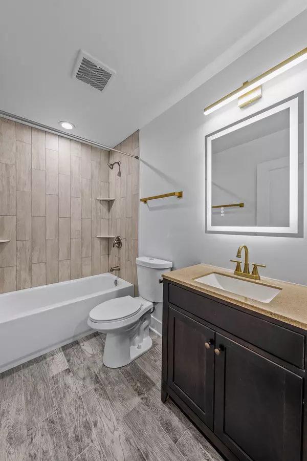 Harvard, IL 60033,1308 8th Street #1308