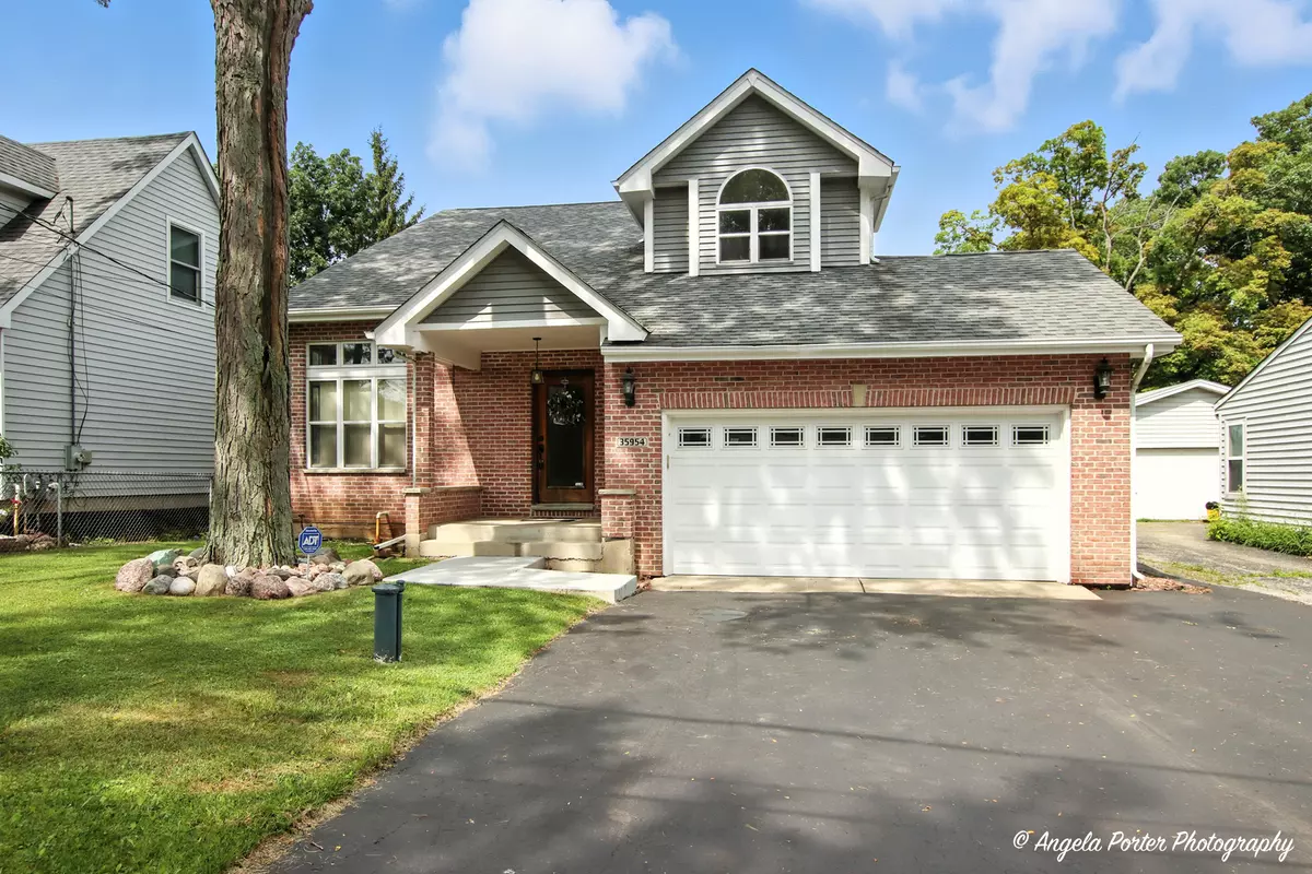 Ingleside, IL 60041,35954 N Hunt Avenue