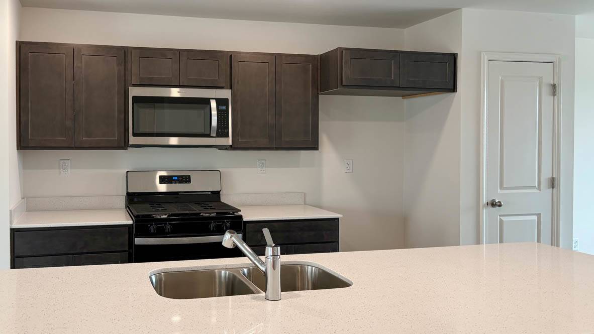 Wonder Lake, IL 60097,6550 Linden Trail #F