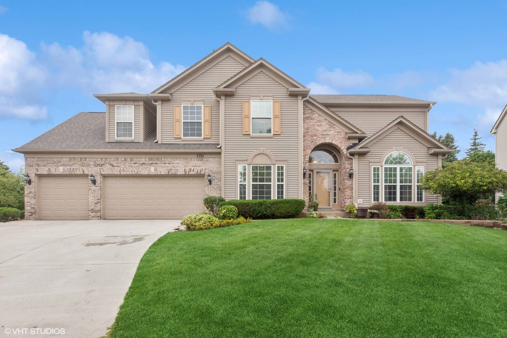 2701 Hamman Way, Aurora, IL 60502
