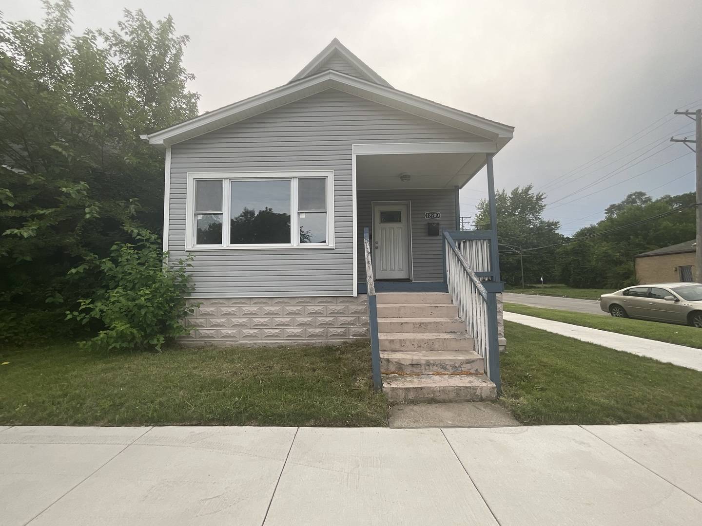 12200 S Lowe Avenue, Chicago, IL 60628
