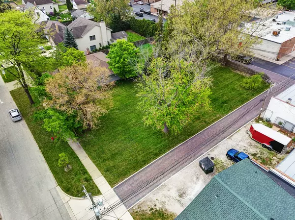 Westmont, IL 60559,260 N Linden Avenue