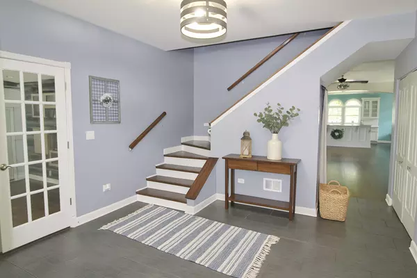 Seneca, IL 61360,187 W Union Street