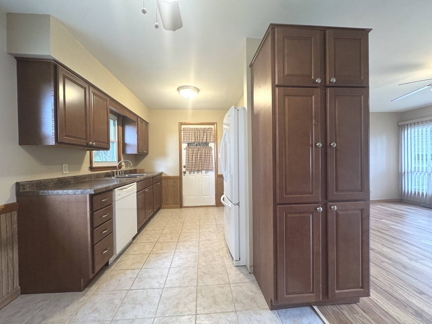 Bradley, IL 60915,191 Pfitzer Drive