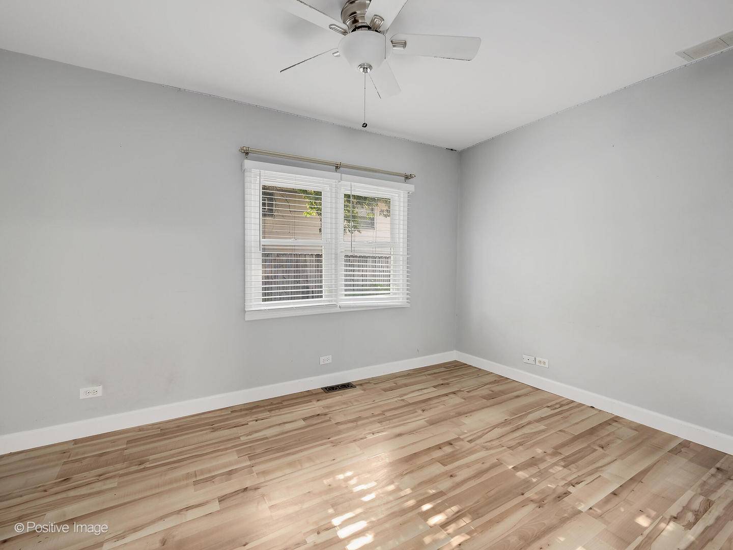 Downers Grove, IL 60515,329 5th Street