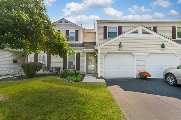 503 Nebraska Circle #1, Carol Stream, IL 60188