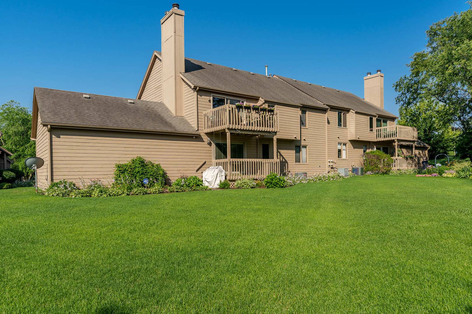 Rockford, IL 61107,6126 Garrett Lane #NONE