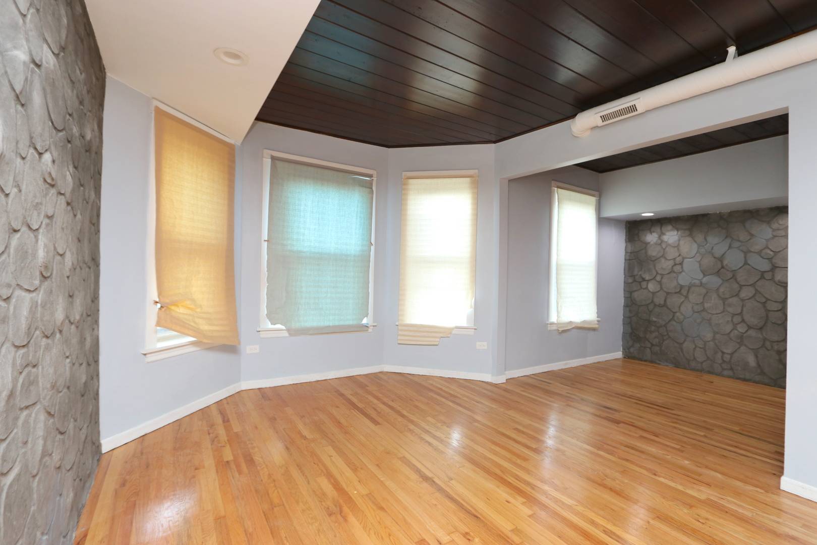 Chicago, IL 60639,2513 N Lowell Avenue #2