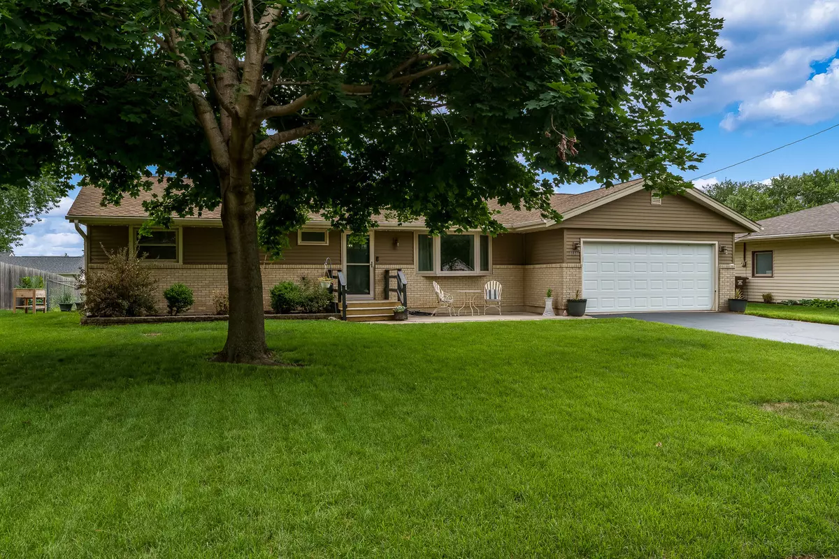 Pecatonica, IL 61063,1136 JACKSON Street