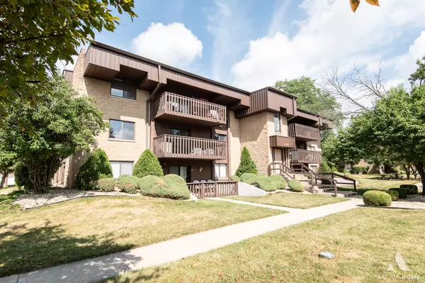107 CATERPILLAR Drive #3B, Joliet, IL 60436