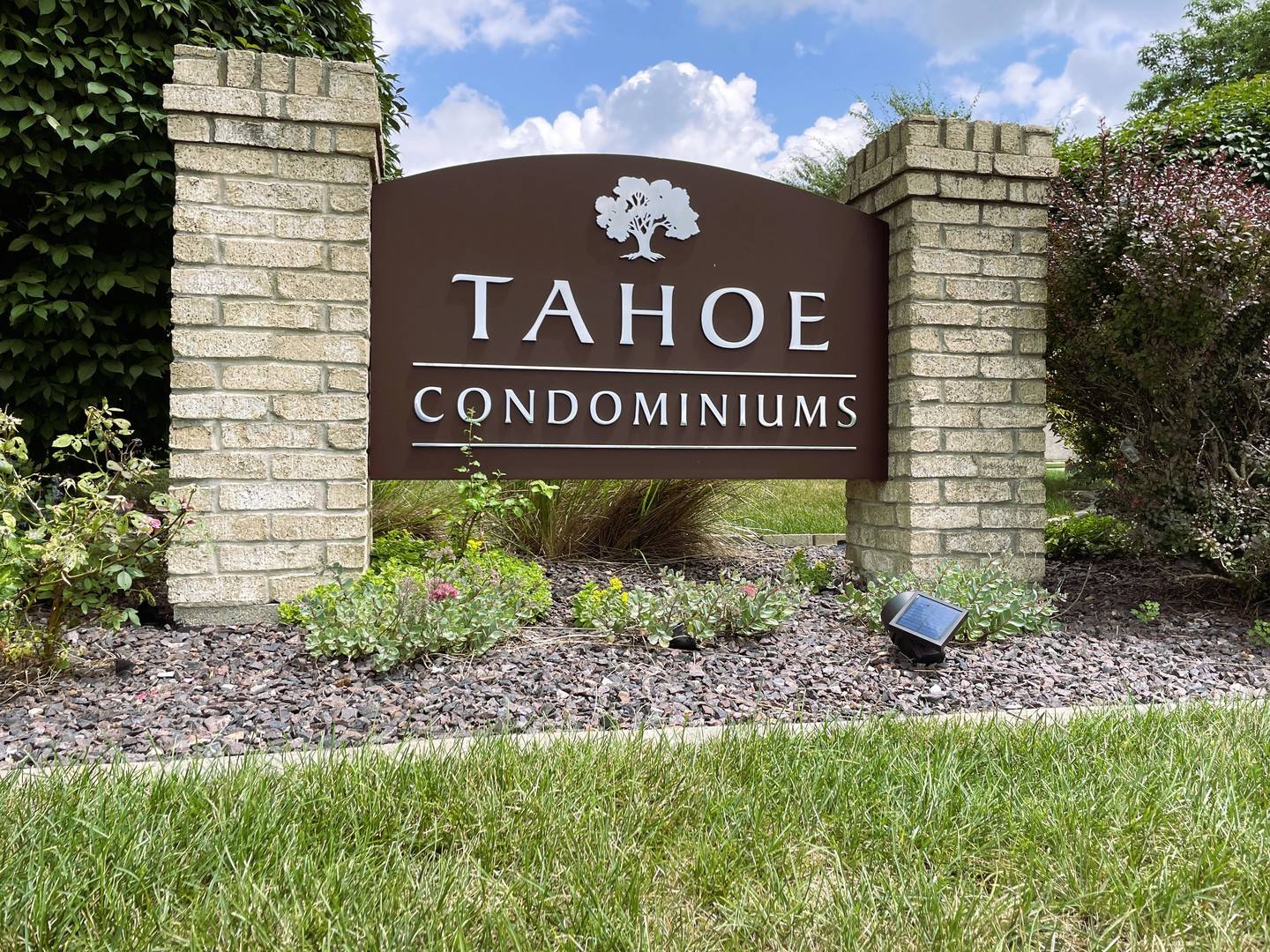 Champaign, IL 61822,2917 Sierra Drive #2917