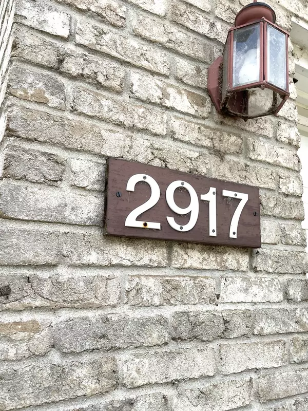 Champaign, IL 61822,2917 Sierra Drive #2917