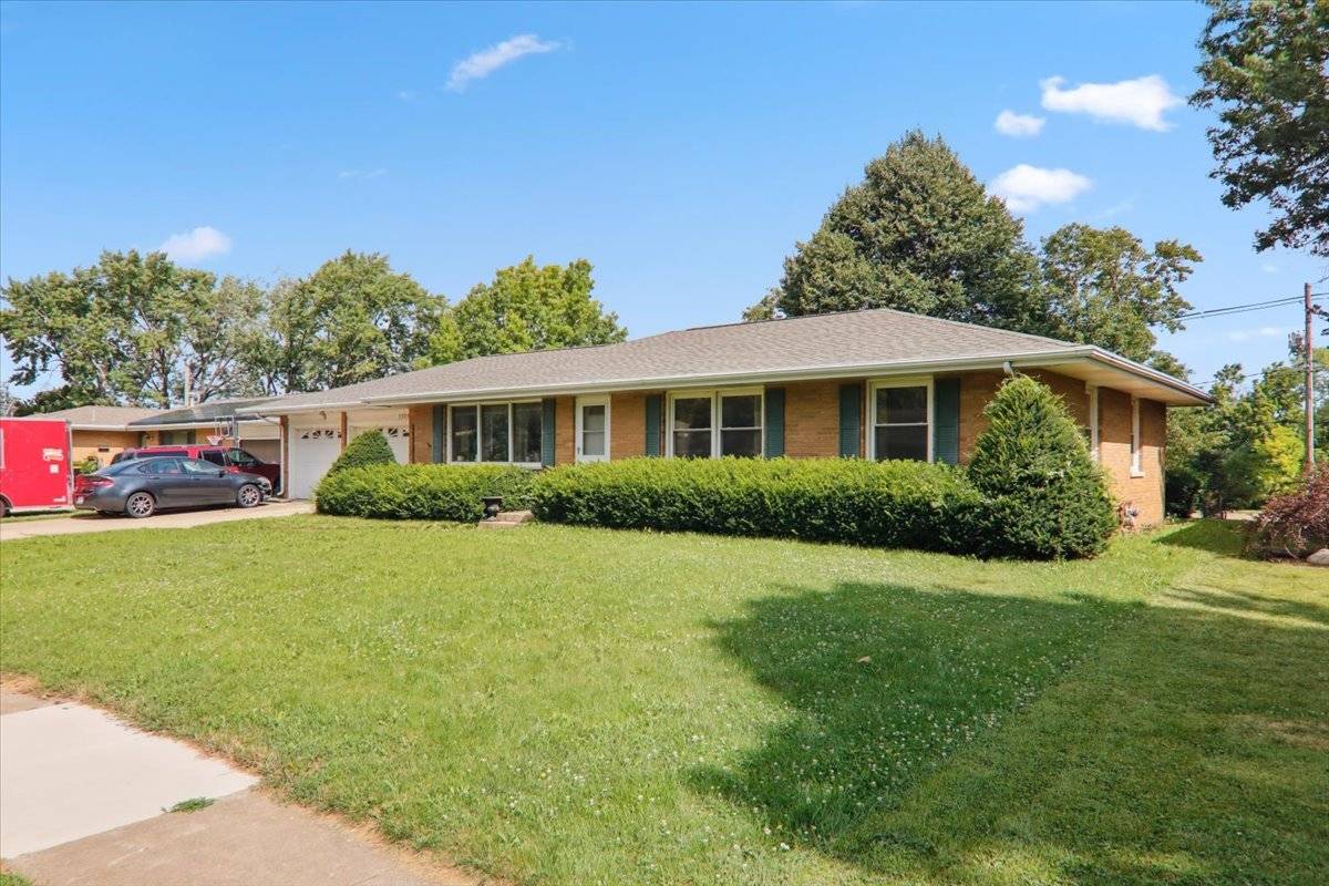 Normal, IL 61761,1108 Westview