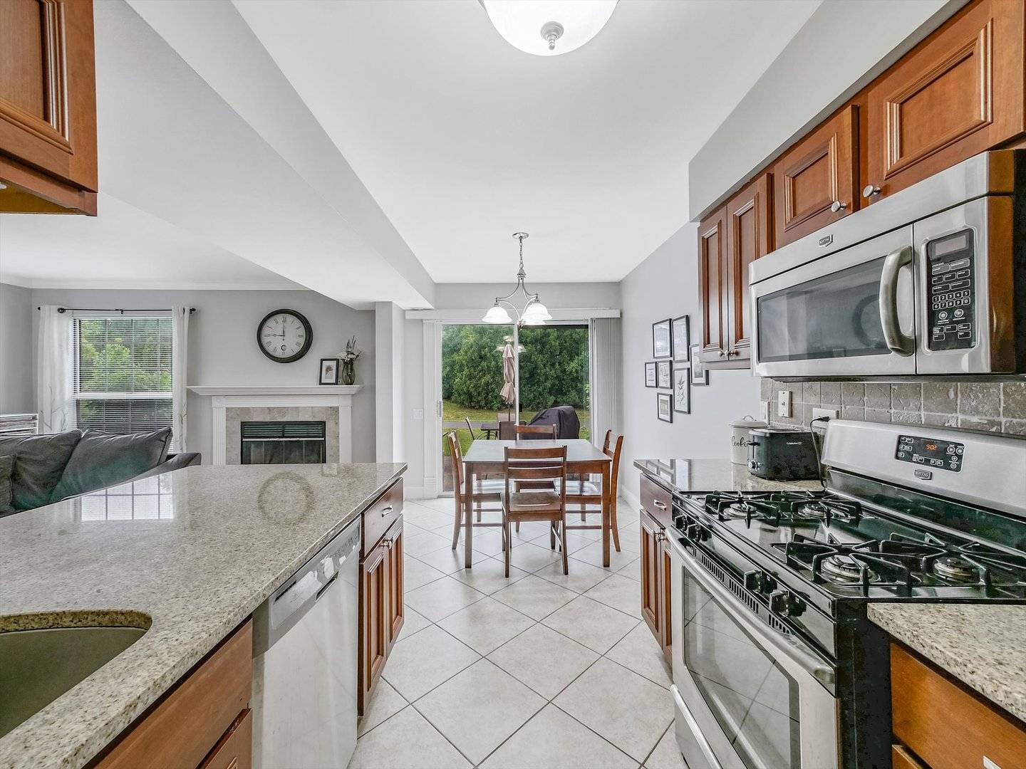 Streamwood, IL 60107,282 E Shag Bark Lane