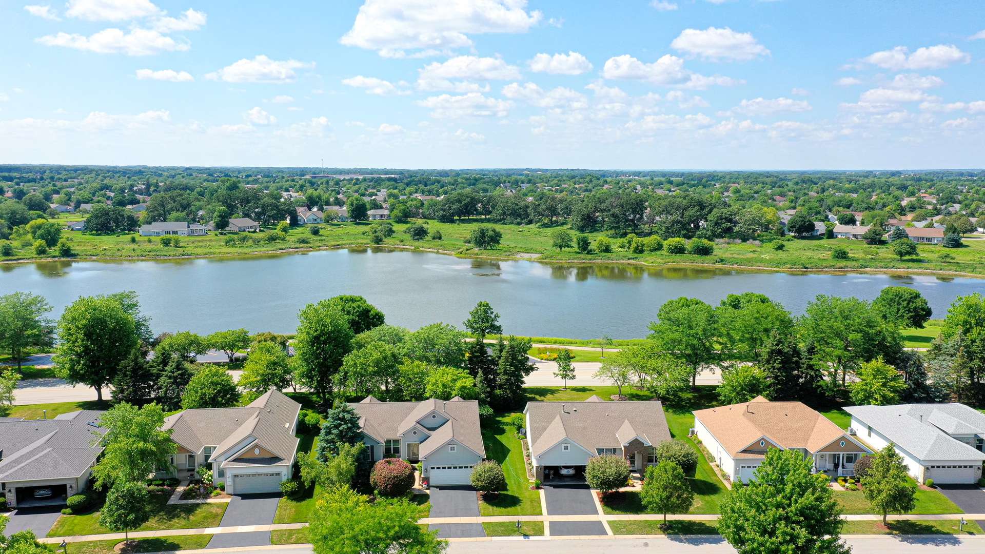 Huntley, IL 60142,12345 Hickory Court
