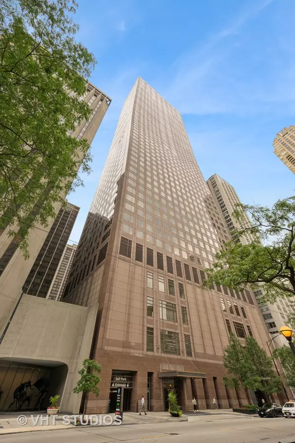161 E Chicago Avenue #40G, Chicago, IL 60611