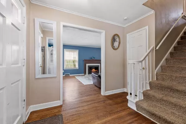 Joliet, IL 60435,409 N Reed Street