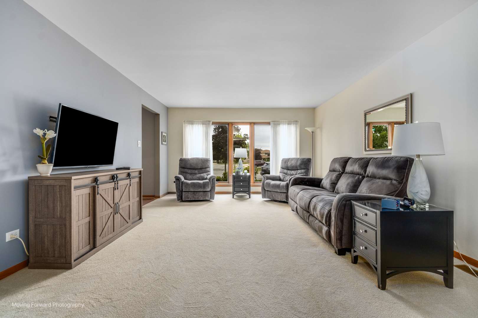 Tinley Park, IL 60477,8319 Waterford Drive