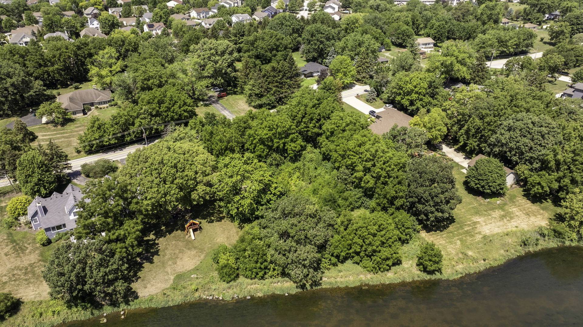 Shorewood, IL 60404,20939 S River Road