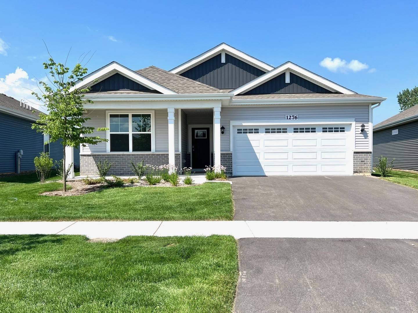 1276 Wild Tulip Circle, Bartlett, IL 60103